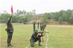 Các đơn vị tổ chức kiểm tra “3 tiếng nổ” cho chiến sĩ mới